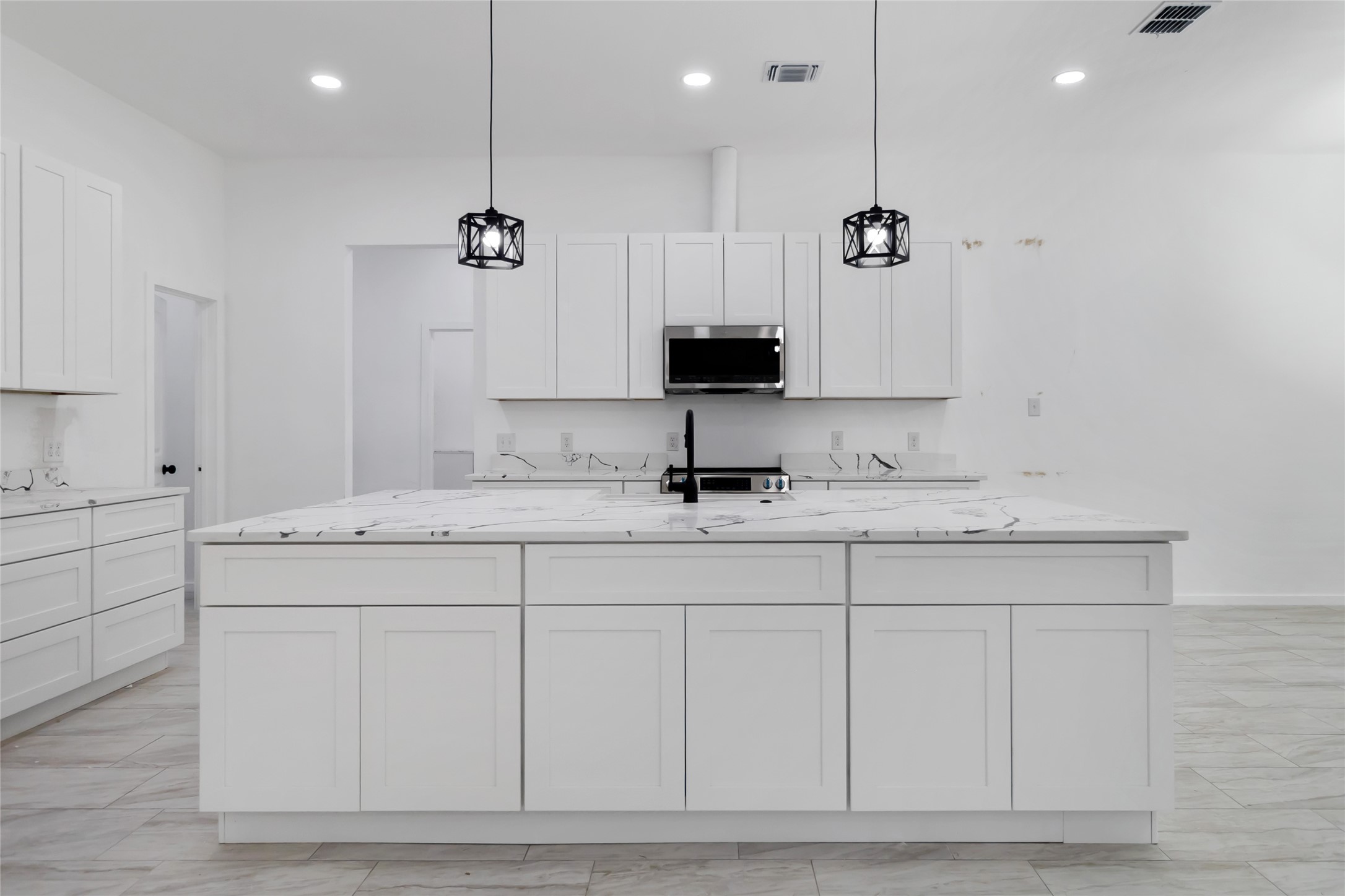 116 Crazy Cross Road Wimberley, TX 78676 - Photo 4 of 35