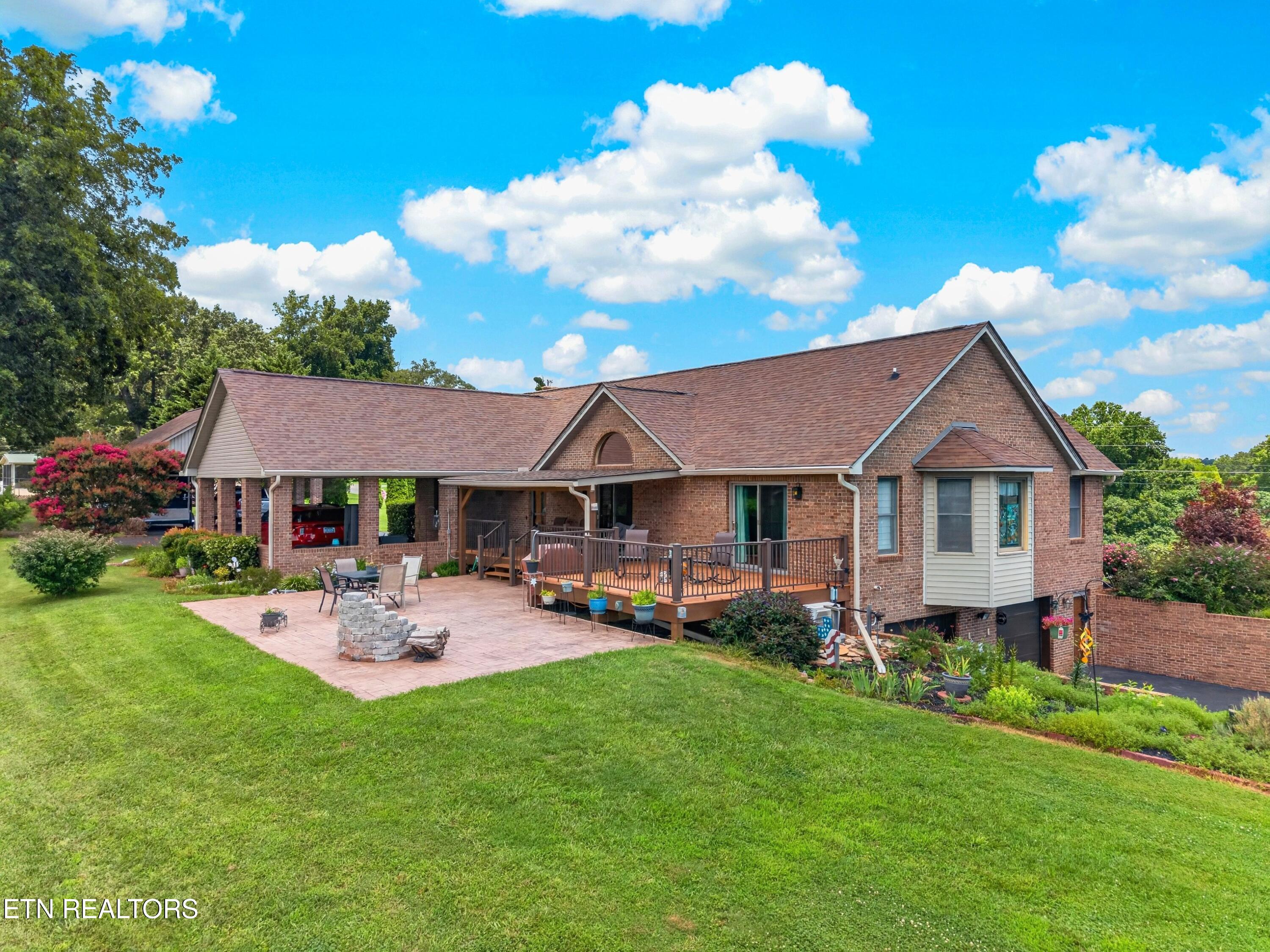 152 Pine Crest Drive Rutledge, TN 37861 - Photo 4 of 41 005-152PineCrestDrive-Rutledge-TN-37861-