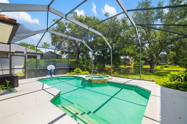 $975,000 | 6627 Turnstone Lane, Lakewood Ranch, FL 34202