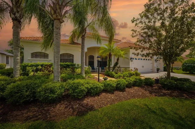 $975,000 | 6627 Turnstone Lane, Lakewood Ranch, FL 34202