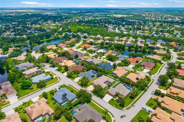 $975,000 | 6627 Turnstone Lane, Lakewood Ranch, FL 34202