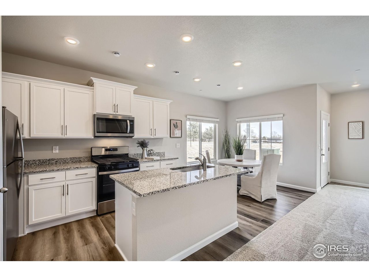 177 Robin Road Johnstown, CO 80534 - Photo 8 of 40