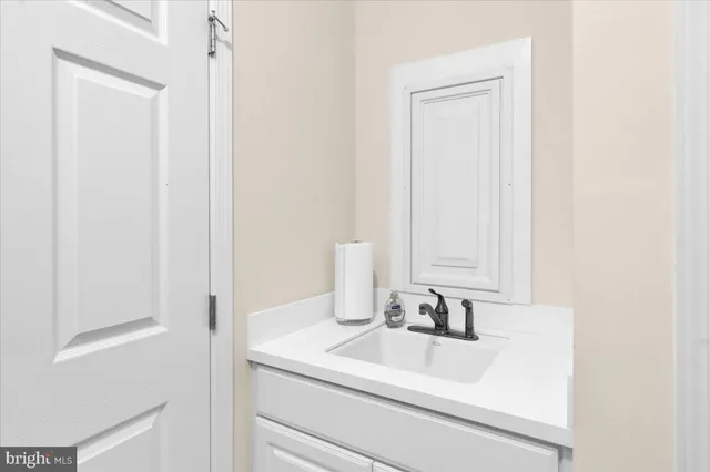 $659,900 | 122 American, Downingtown, PA 19335