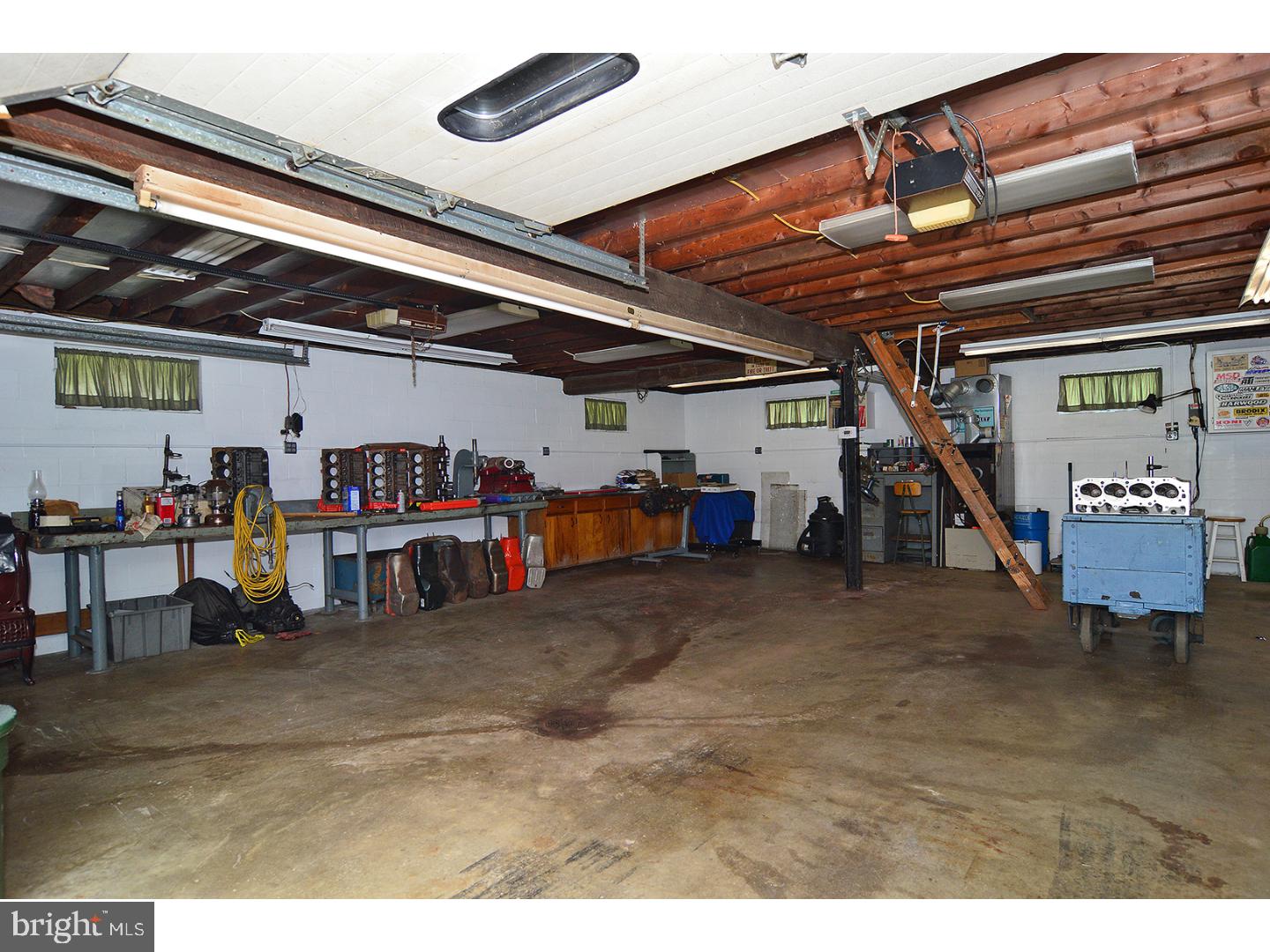 423 Gelsinger Road Sinking Spring, PA 19608 - Photo 17 of 24