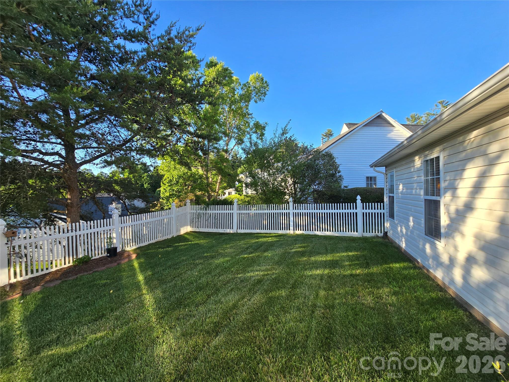 77 Stonehollow Road Fletcher, NC 28732 - Photo 17 of 31 Gallery Image 17