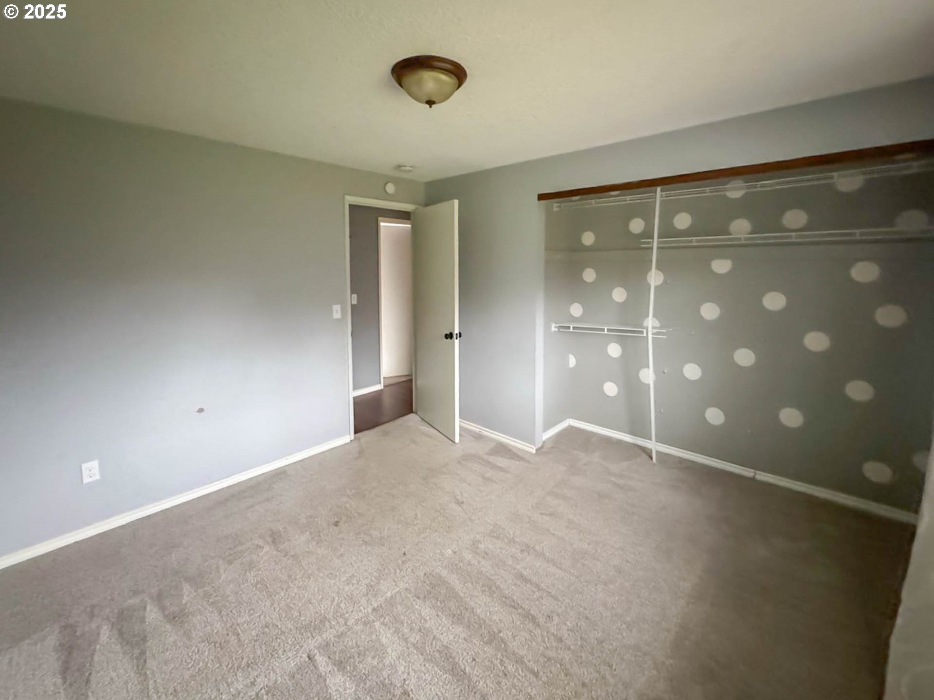 4111 Northeast 3rd Street Gresham, OR 97030 - Photo 13 of 25