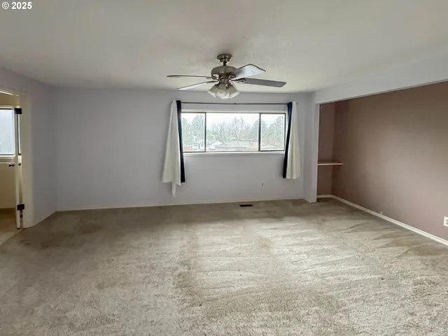 $494,000 | 4111 Northeast 3rd Street, Gresham, OR 97030