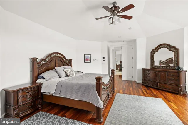 $3,690,000 | 10150 Hedrick Farm Lane, Midland, VA 22728