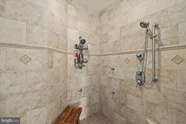 $3,690,000 | 10150 Hedrick Farm Lane, Midland, VA 22728