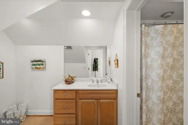 $3,690,000 | 10150 Hedrick Farm Lane, Midland, VA 22728