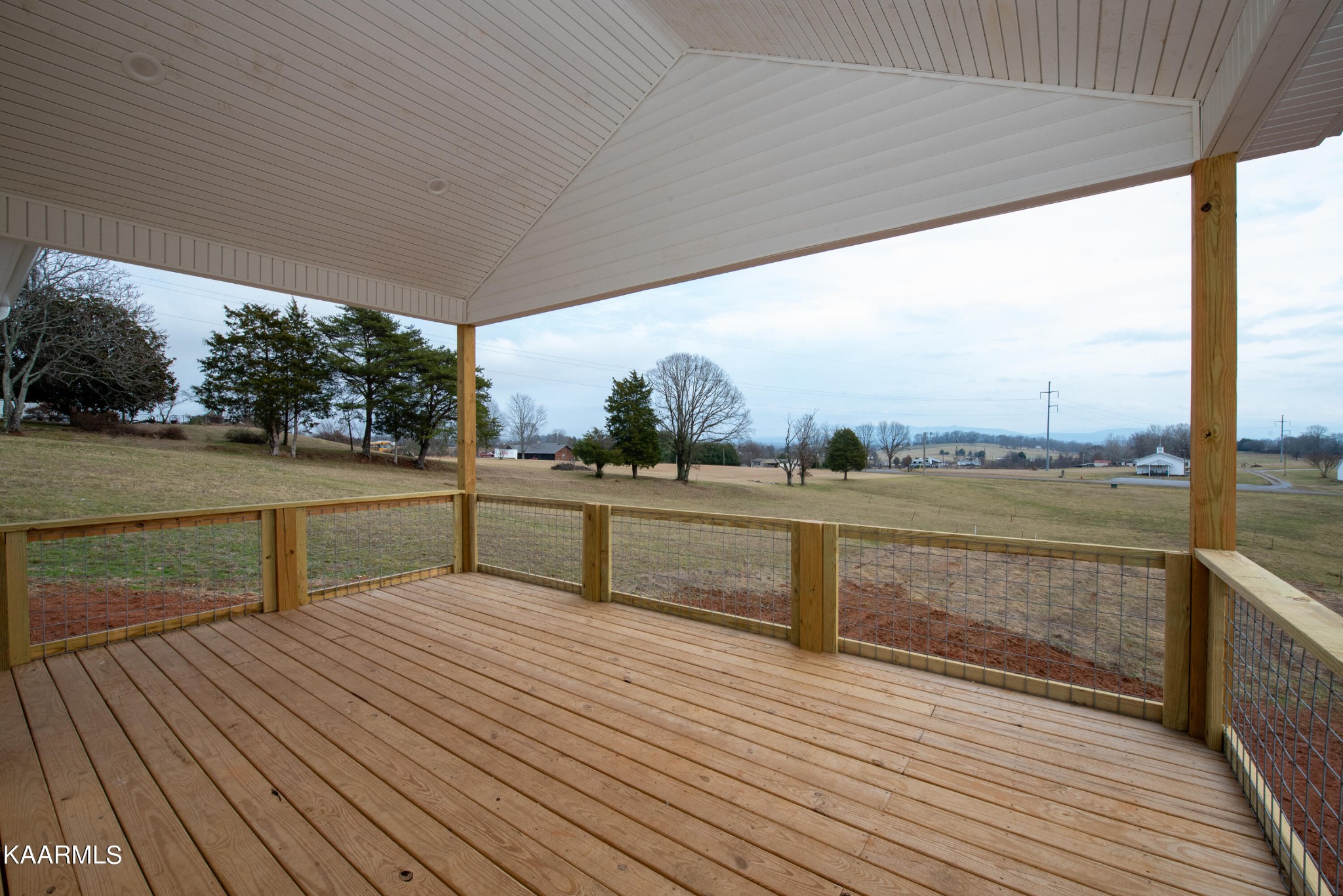 1039 Kirk Road Greenback, TN 37742 - Photo 23 of 23 Gallery Image 23