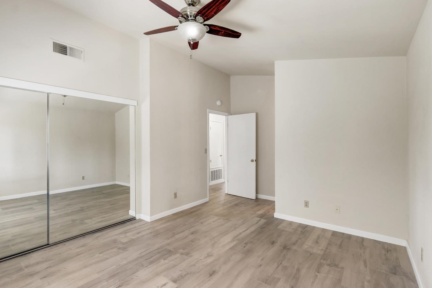 6932 Springmont Drive Elk Grove, CA 95758 - Photo 27 of 47