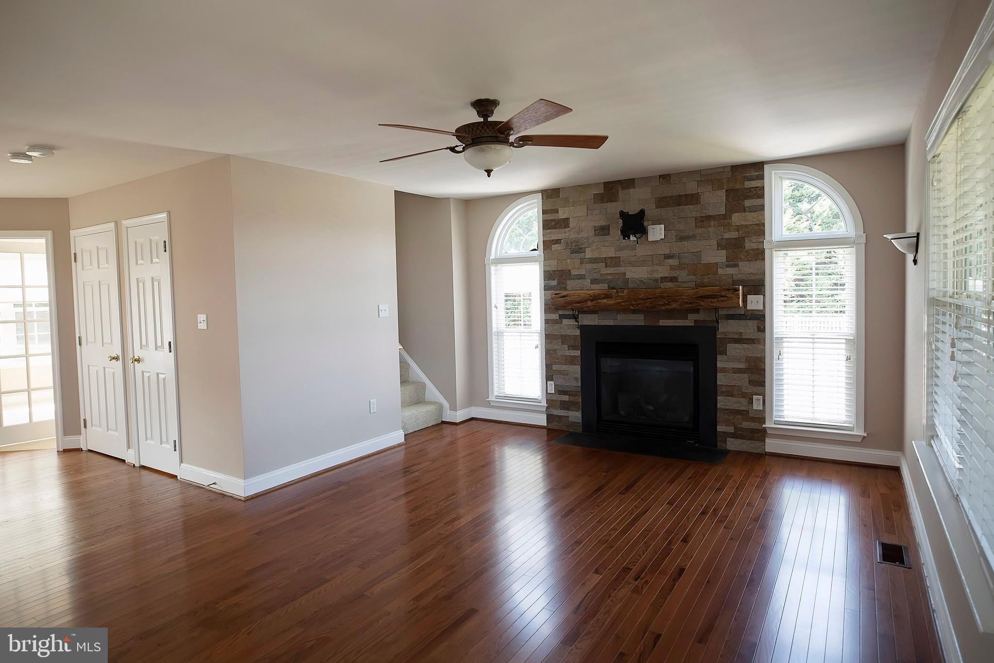 4828 Paul Hance Road Huntingtown, MD 20639 - Photo 18 of 52 Living Room