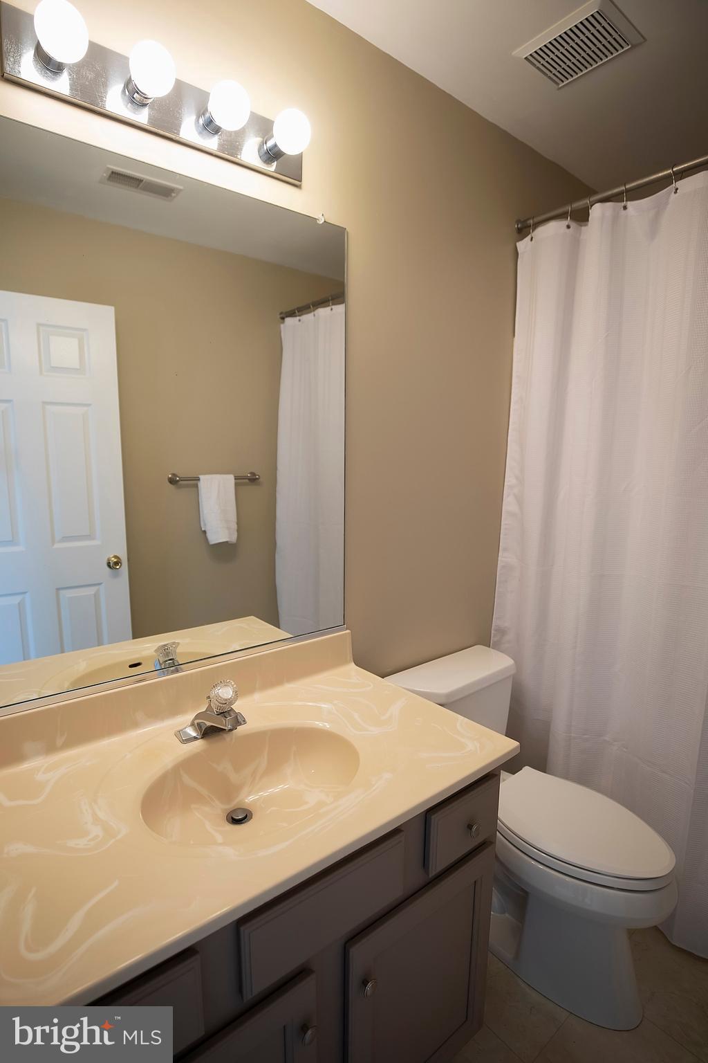4828 Paul Hance Road Huntingtown, MD 20639 - Photo 31 of 52 Full Bath