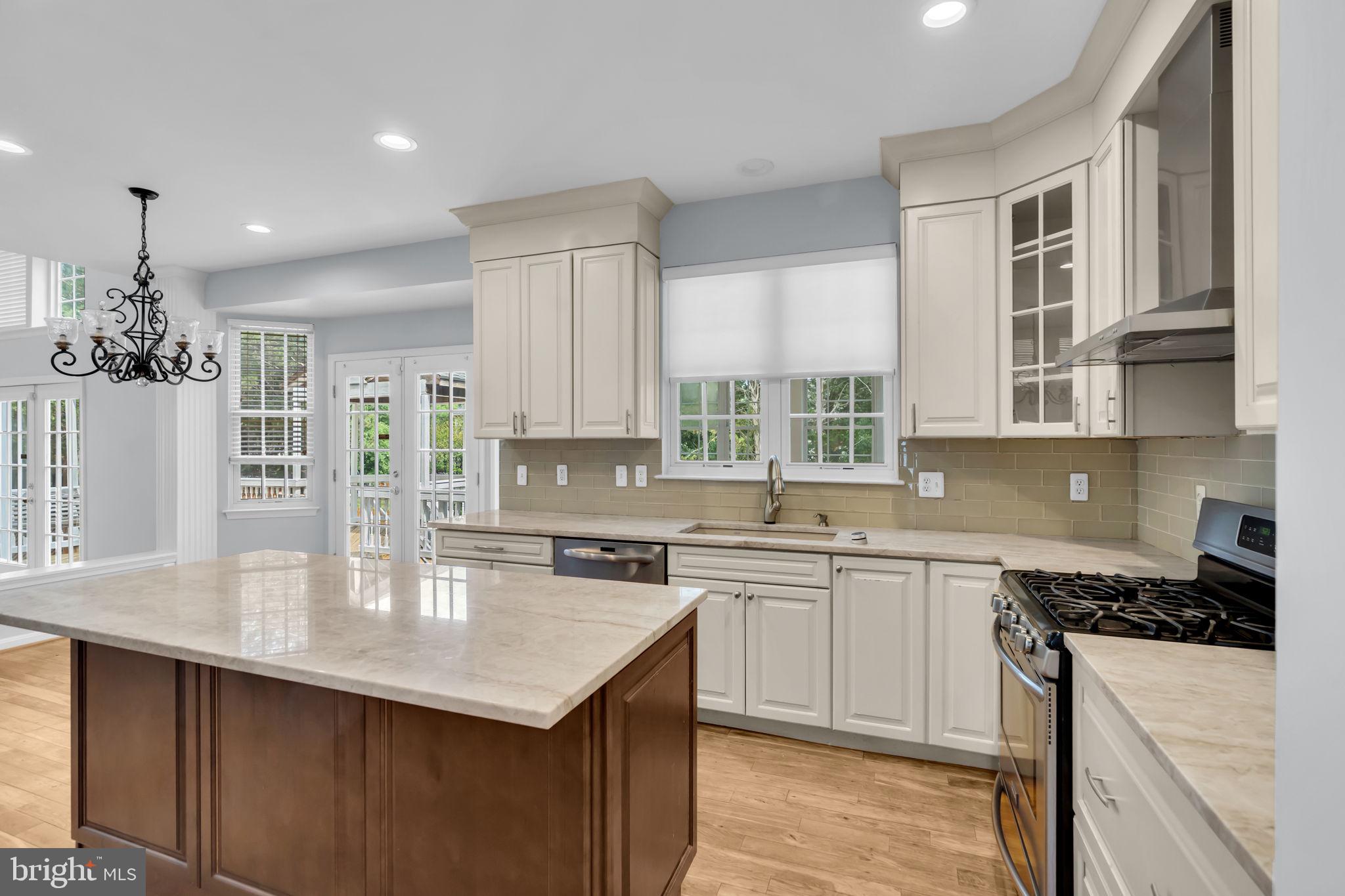 43553 Dempsey Lane Chantilly, VA 20152 - Photo 13 of 76