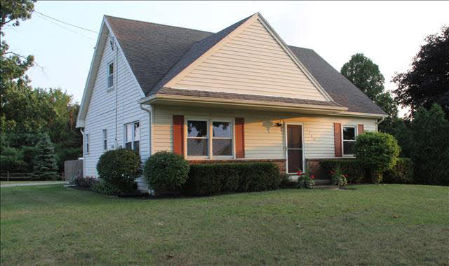 1707 Rauch Road Temperance, MI 48182 - Photo 1 of 20 Front