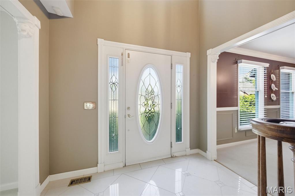 1823 York Ridge Court Chesterfield, MO 63017 - Photo 11 of 46