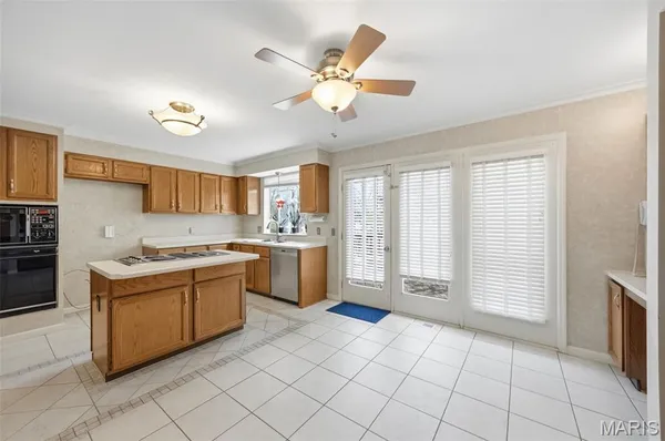 $420,000 | 1823 York Ridge Court, Chesterfield, MO 63017