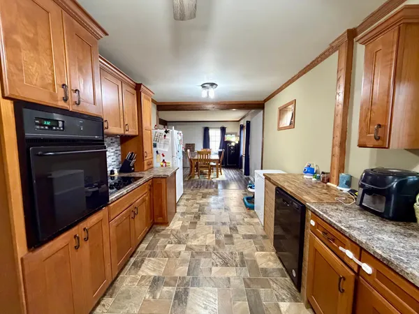 $125,000 | 540 Columbus Avenue, Westbrook, MN 56183