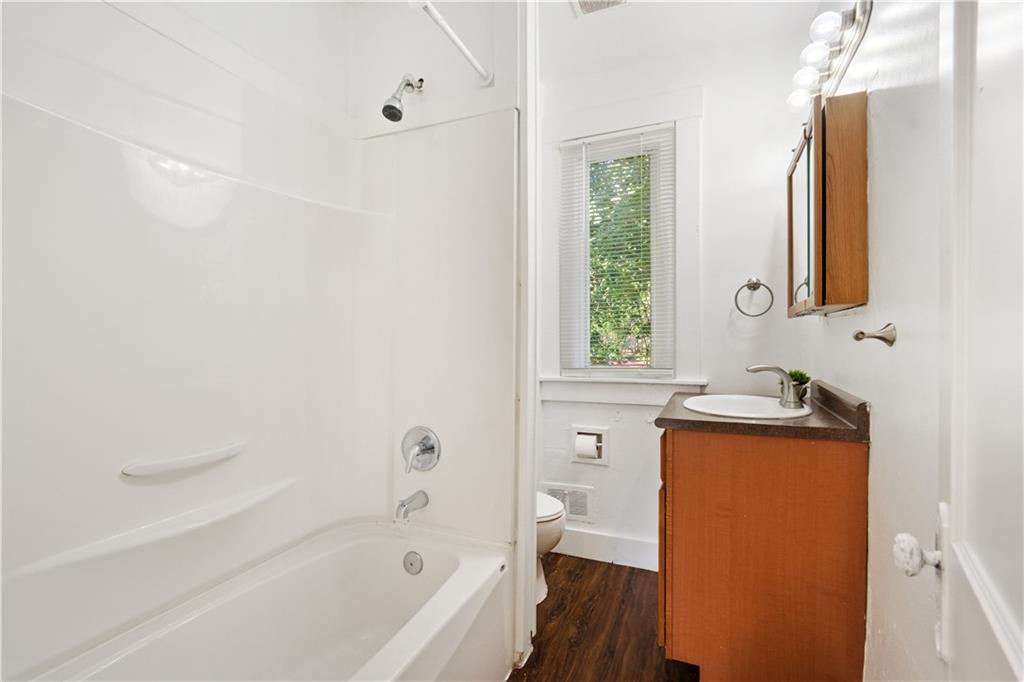 102 Three Degree Road Pittsburgh, PA 15237 - Photo 17 of 19 Gallery Image 17