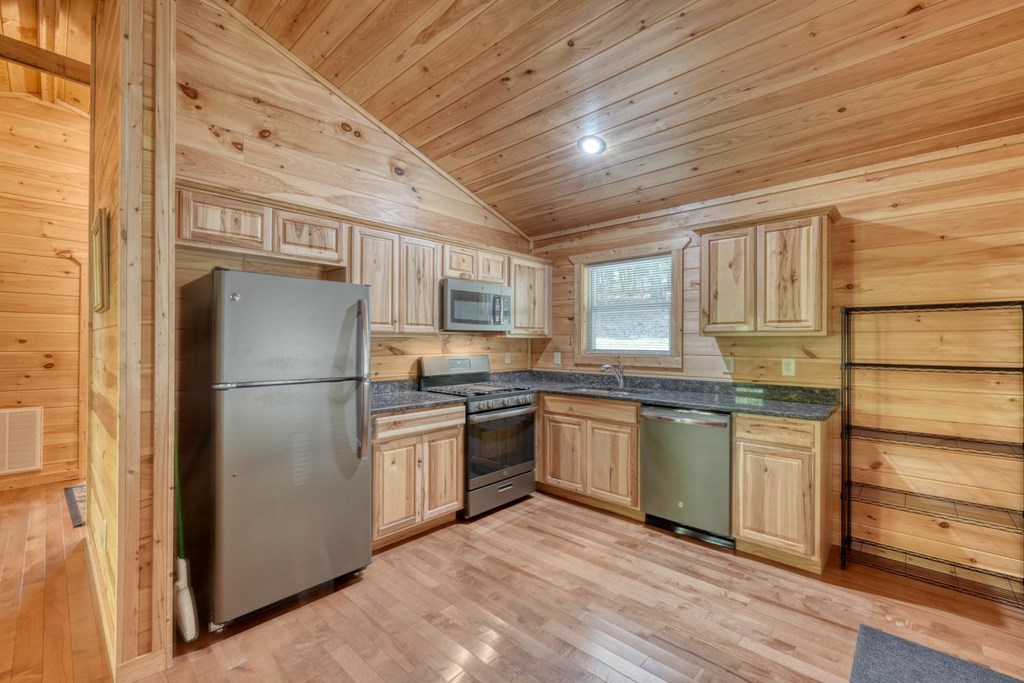 100 Fern Cv Lane Murphy, NC 28906 - Photo 25 of 39 Gallery Image 25