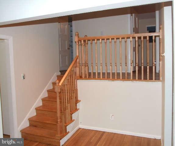 3701 Lakota Road Alexandria, VA 22303 - Photo 3 of 30 Interior (General)