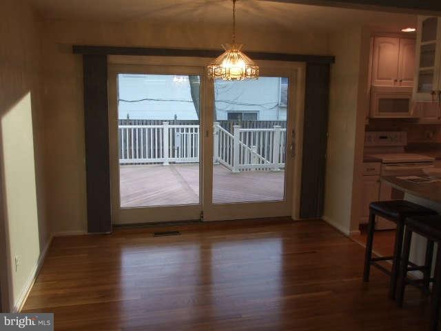 3701 Lakota Road Alexandria, VA 22303 - Photo 7 of 30 Dining Room