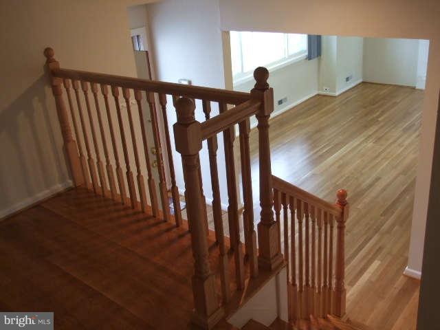 3701 Lakota Road Alexandria, VA 22303 - Photo 8 of 30 Interior (General)