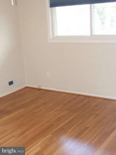 3701 Lakota Road Alexandria, VA 22303 - Photo 9 of 30 Bedroom (Master)
