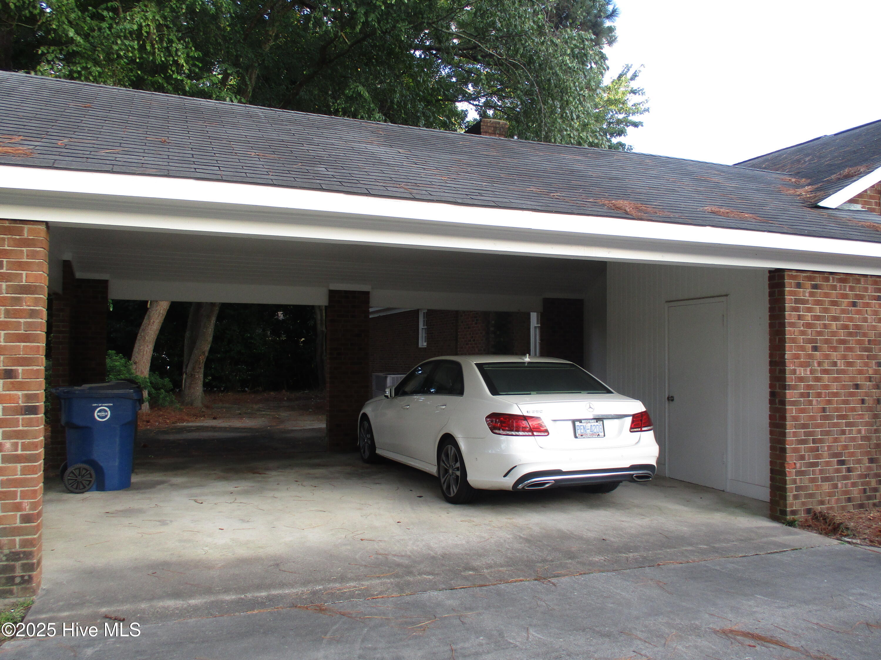 1205 West Highland Avenue Kinston, NC 28501 - Photo 41 of 41 2 Car Carport