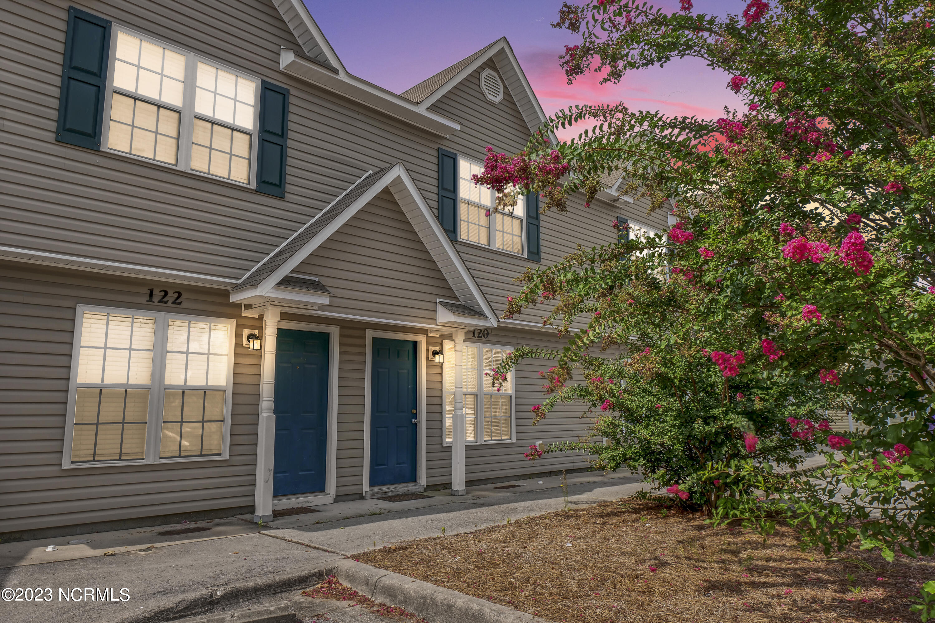 120 Cornerstone Place Jacksonville, NC 28546 - Photo 2 of 27 twilight1