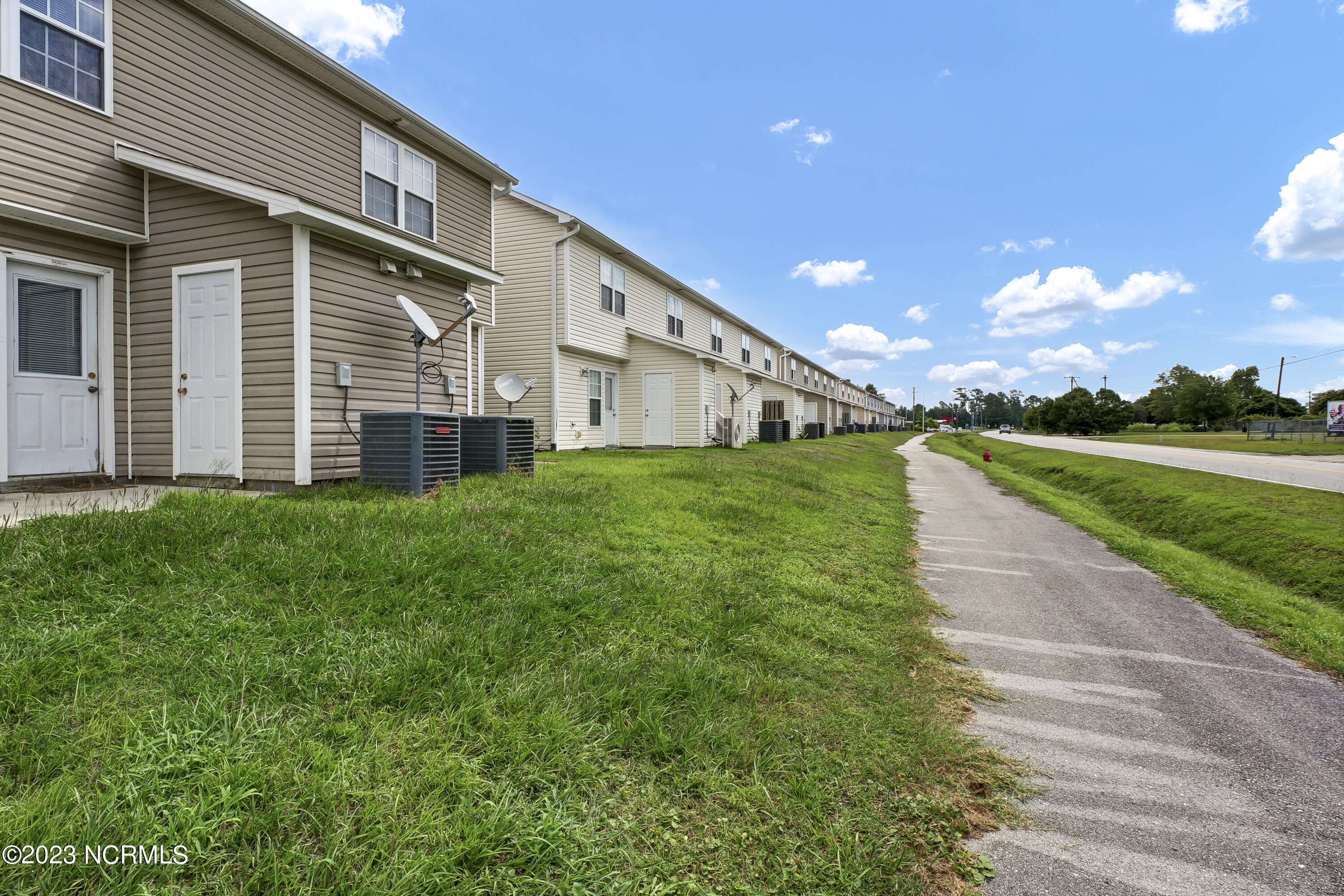 120 Cornerstone Place Jacksonville, NC 28546 - Photo 24 of 27 P1211714