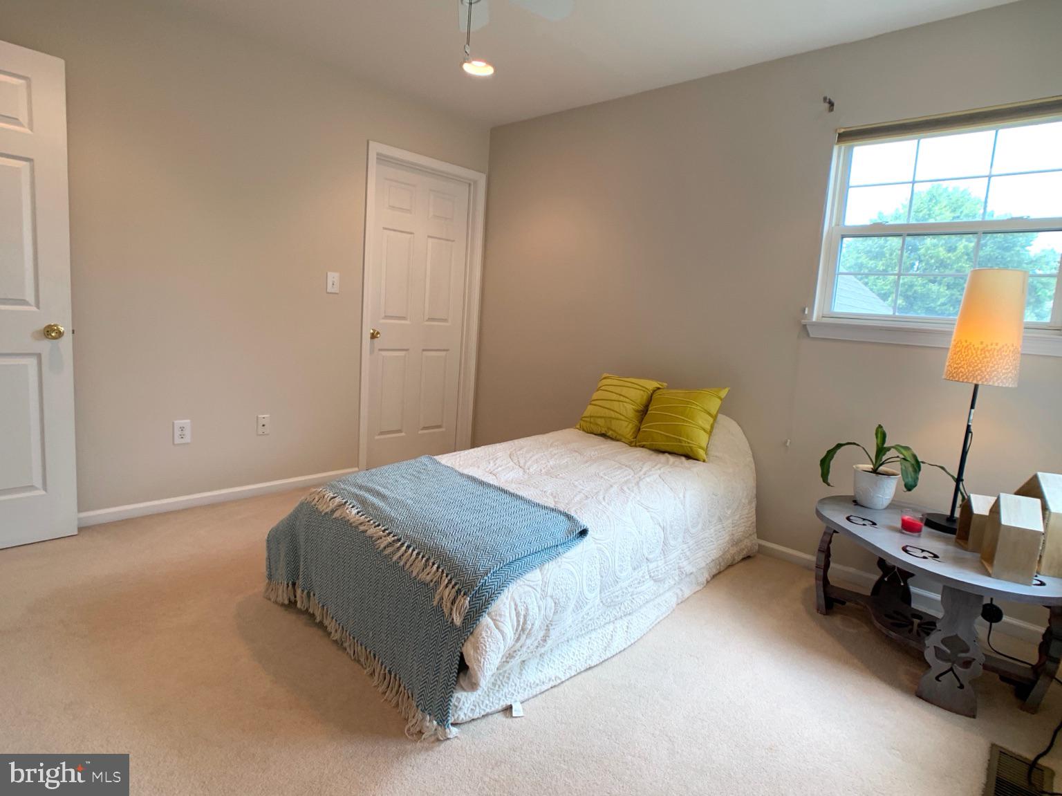 128 Coburn Road Pennington, NJ 08534 - Photo 25 of 39 Bedroom 2 with hi-hat lighting