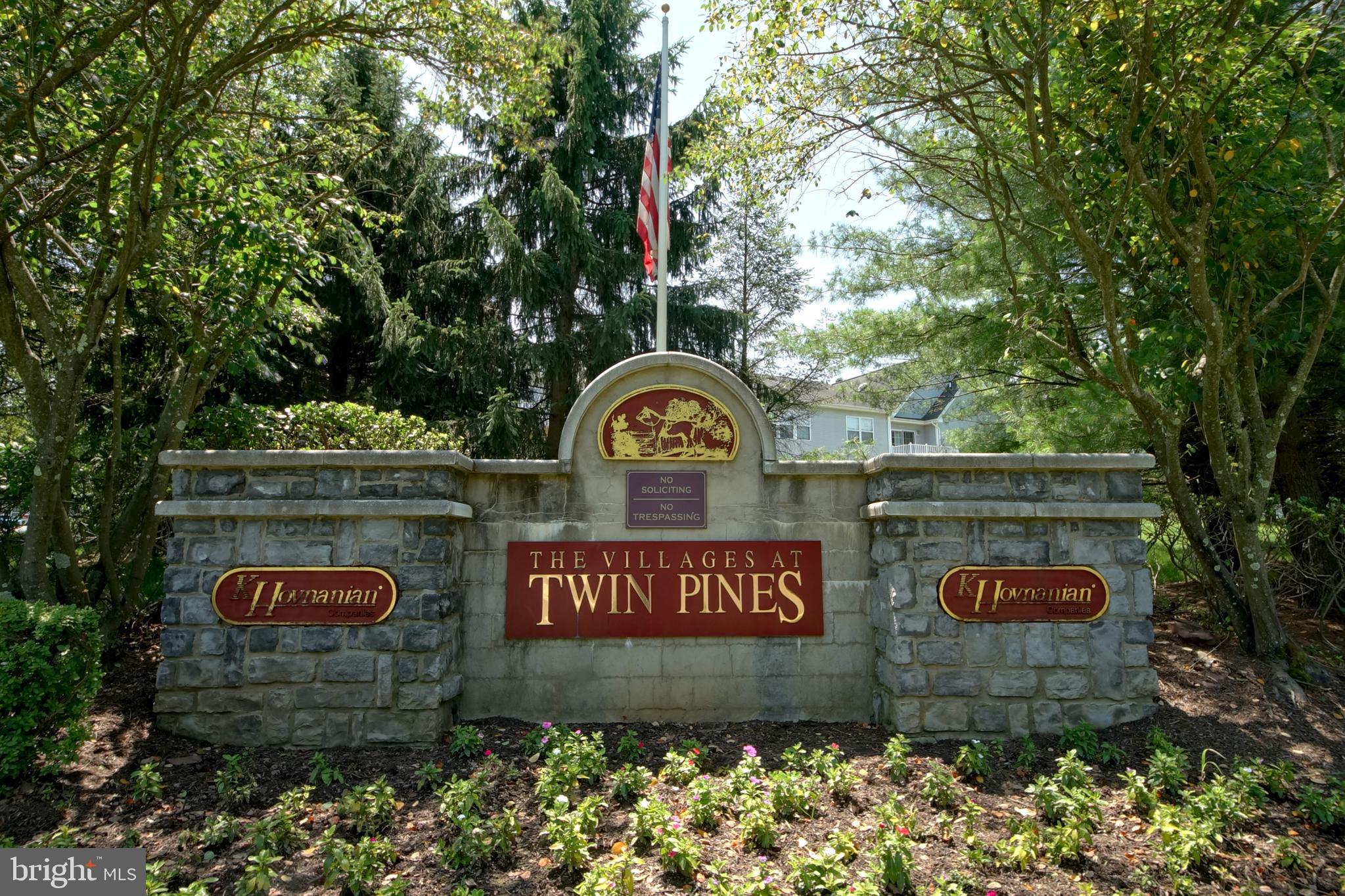 128 Coburn Road Pennington, NJ 08534 - Photo 37 of 39 Twin Pines Village entrance