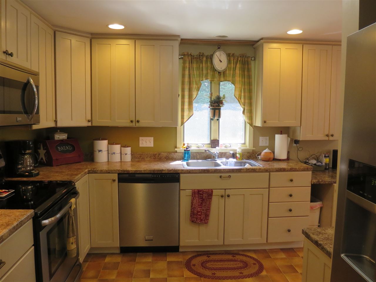 368 Bennett Hill Road Shaftsbury, VT 05262 - Photo 7 of 34 Gallery Image 7