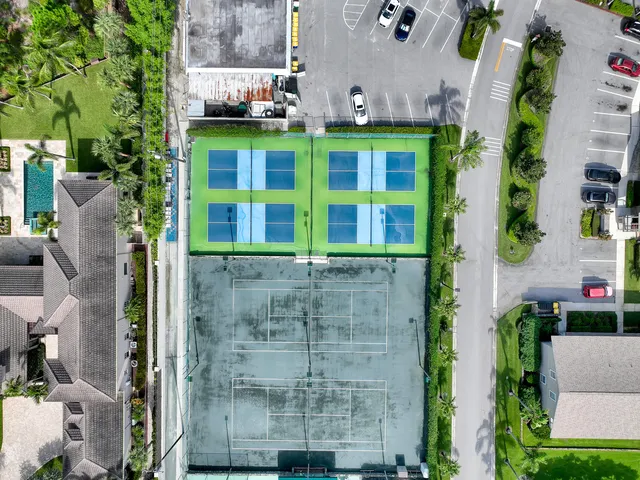 $239,000 | 18390 Southeast Wood Haven Lane, Unit E, Jupiter, FL 33469