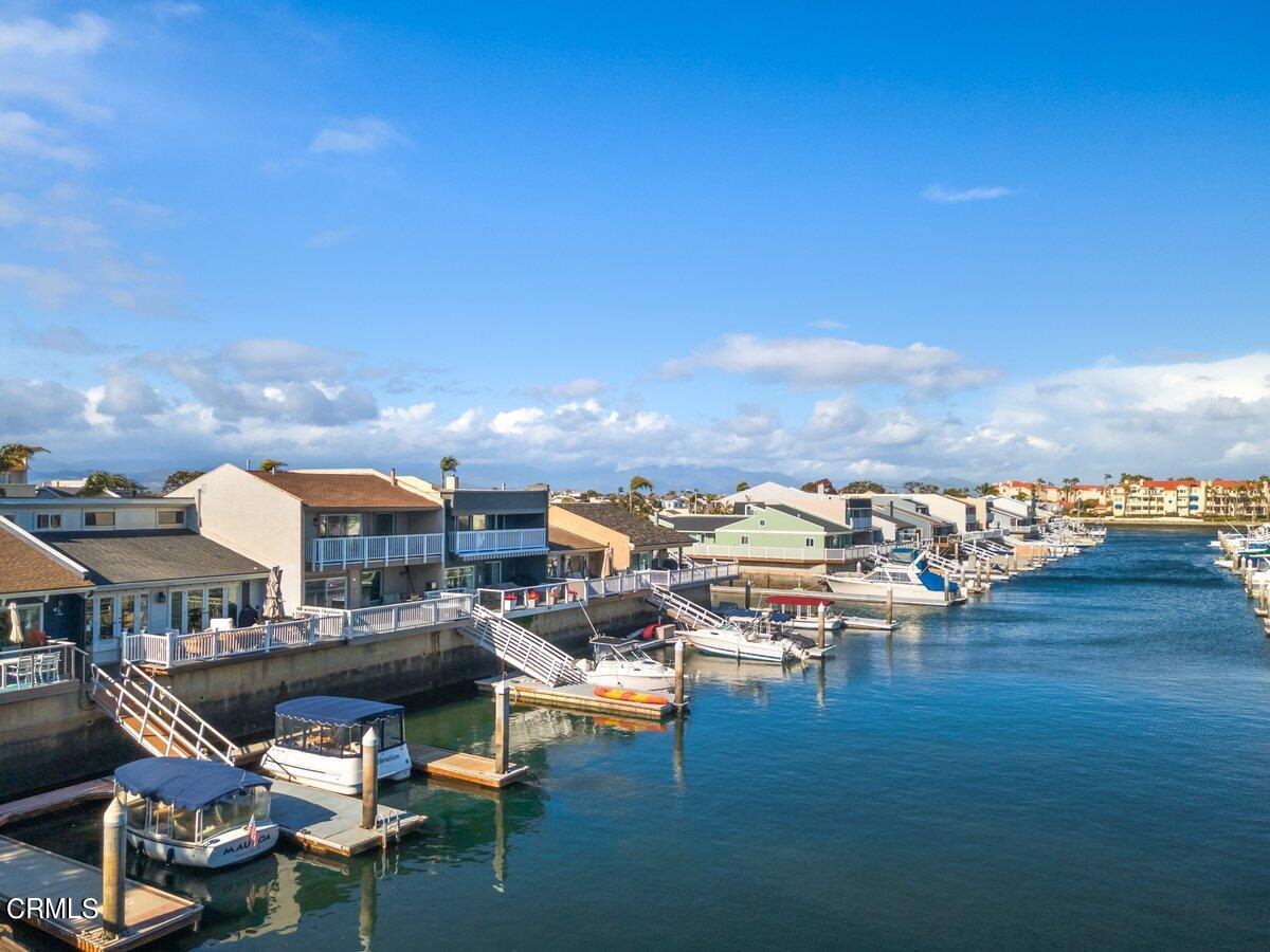4620 Falkirk Bay Oxnard, CA 93035 - Photo 22 of 24 a view of a terrace with seating area