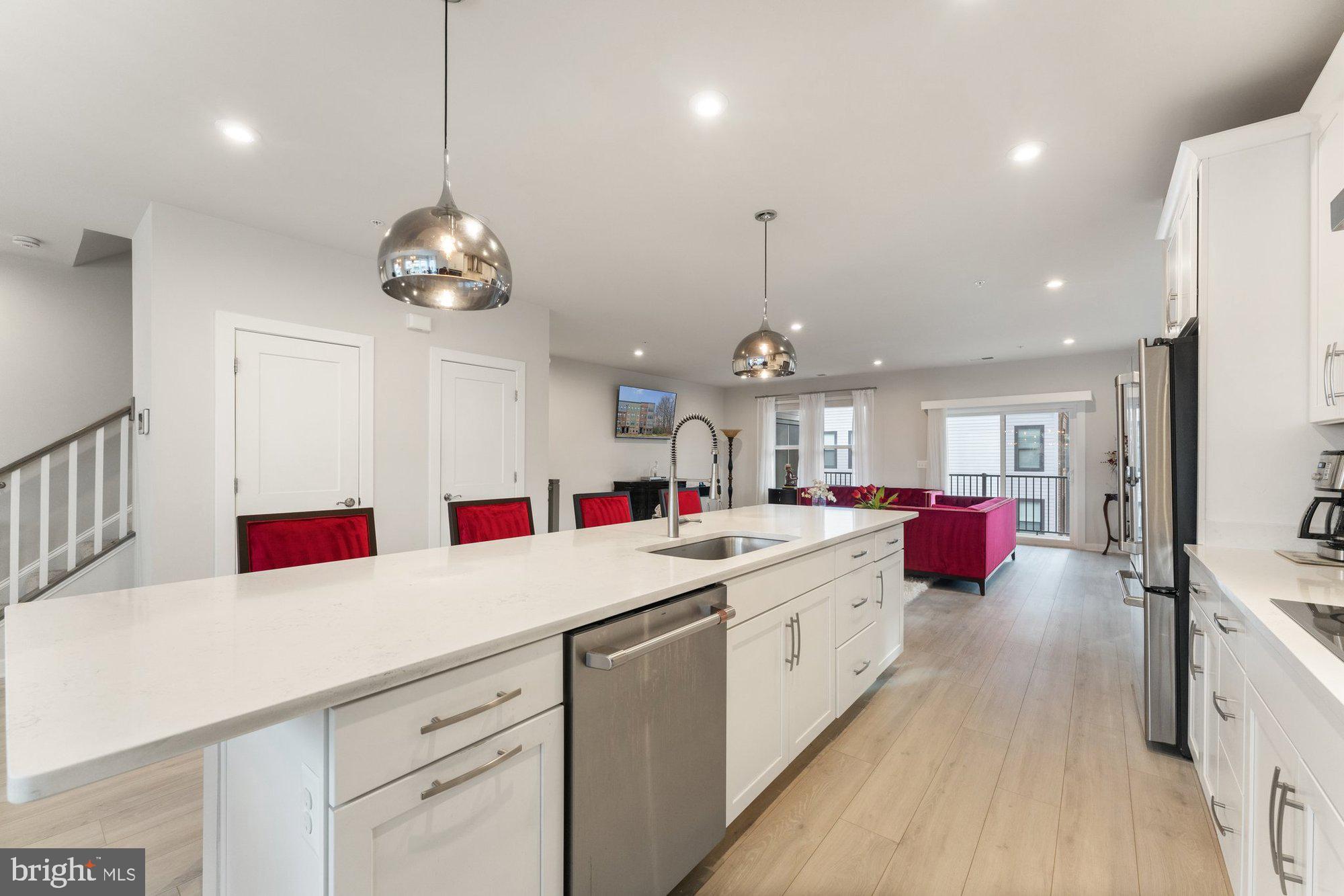 4033 Legato Road, Unit 90 Fairfax, VA 22033 - Photo 20 of 65 Gallery Image 20