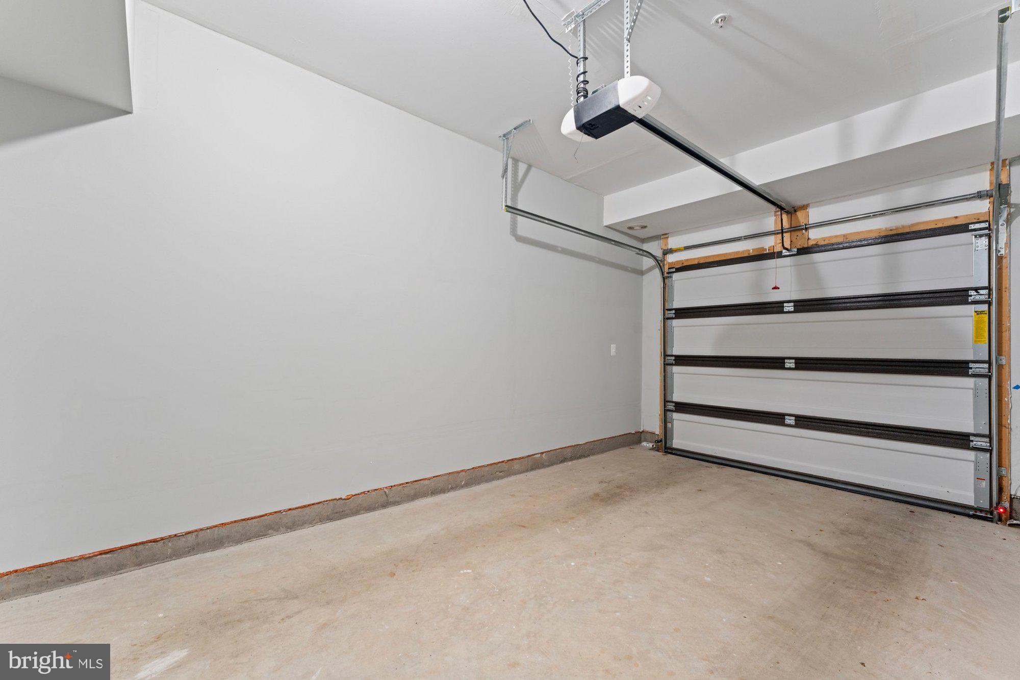 4033 Legato Road, Unit 90 Fairfax, VA 22033 - Photo 54 of 65 Gallery Image 54