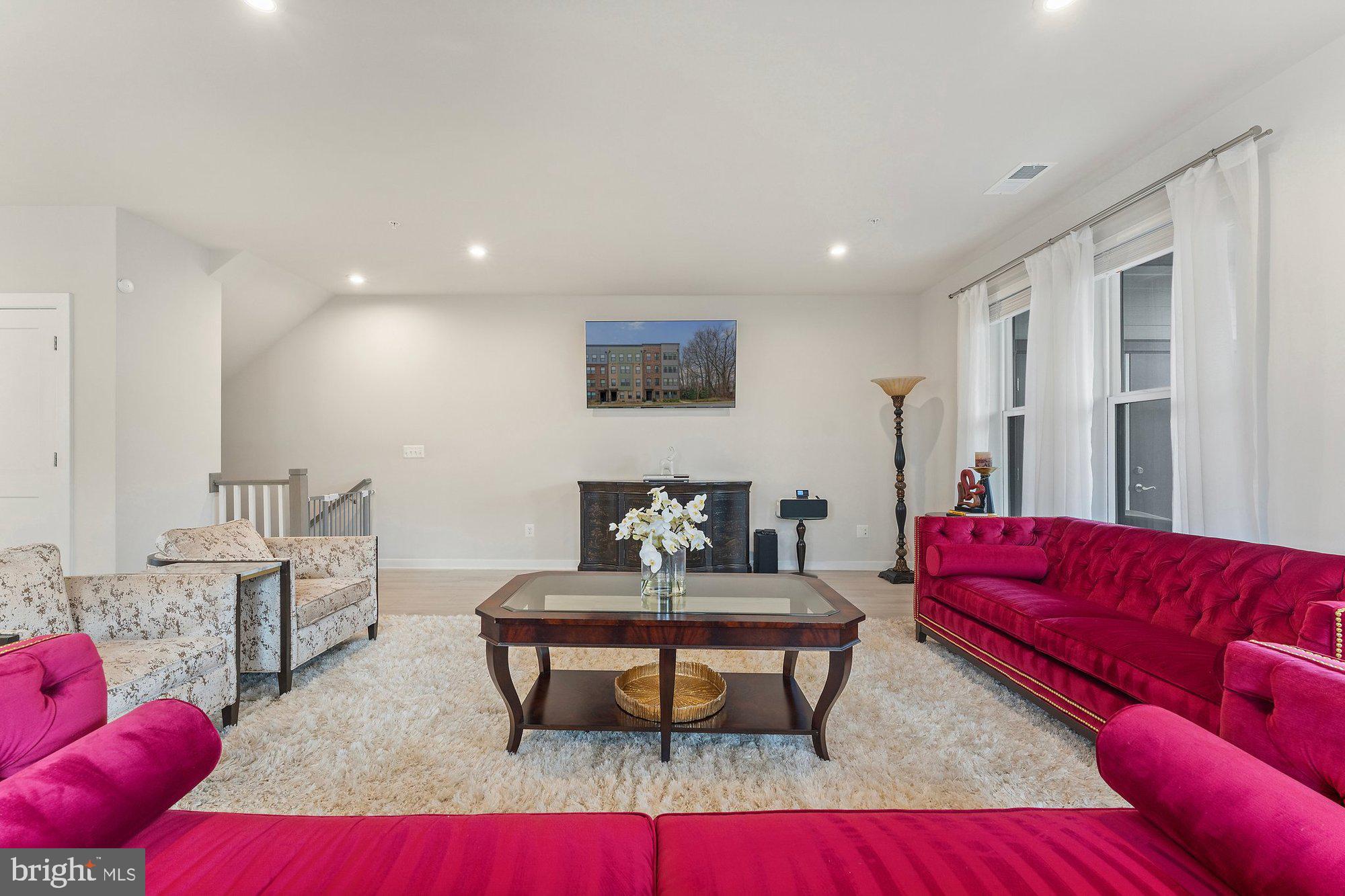 4033 Legato Road, Unit 90 Fairfax, VA 22033 - Photo 8 of 65 Gallery Image 8