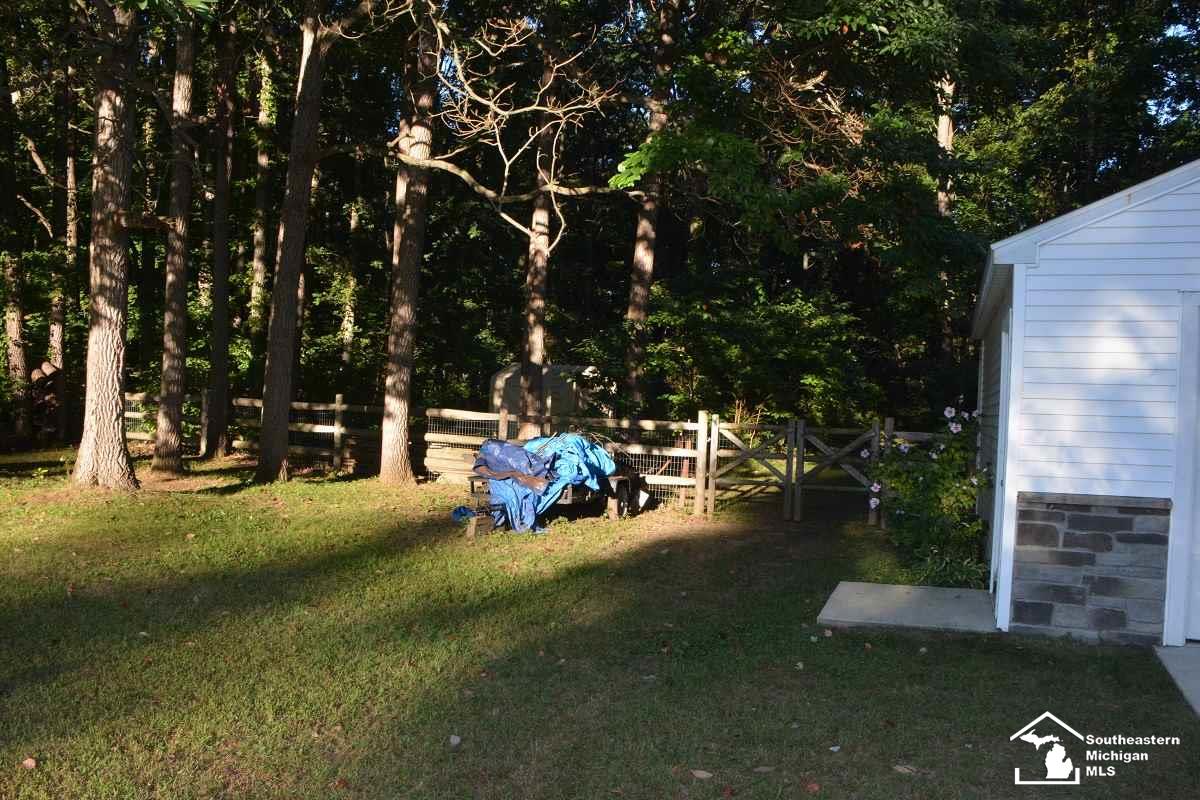 9702 Summerfield Road Temperance, MI 48182 - Photo 22 of 27