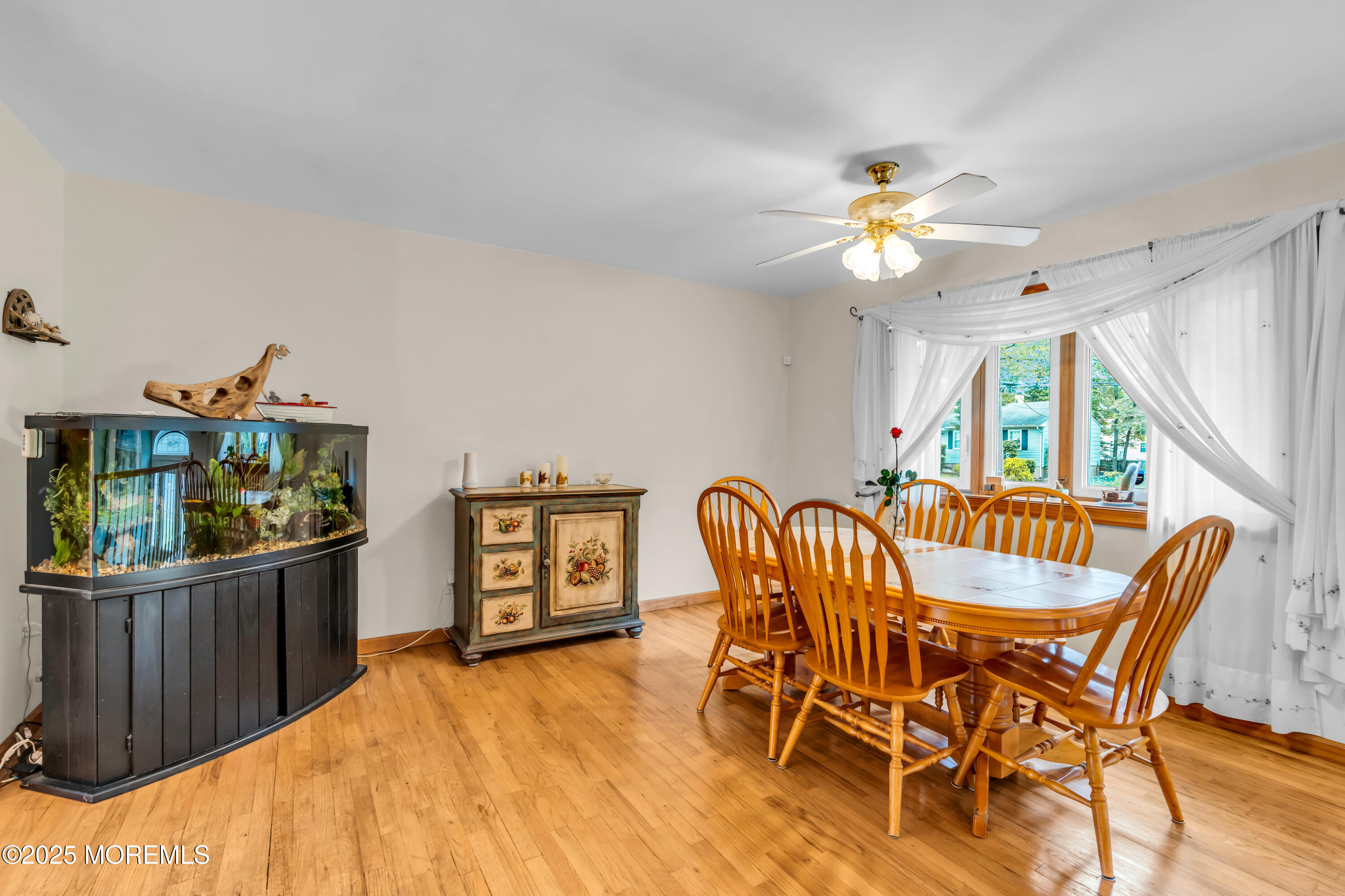 50 Darien Road Howell, NJ 07731 - Photo 4 of 26 a dining room with furniture and window