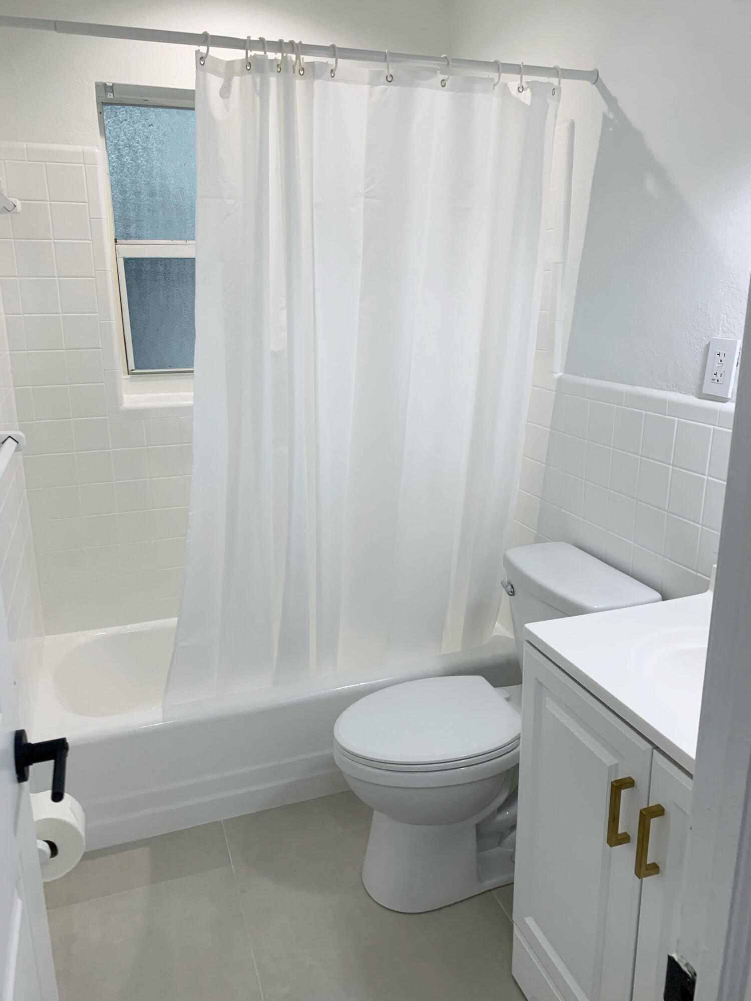 3501 Northeast 4th Avenue Boca Raton, FL 33431 - Photo 14 of 16 unnamed (9)