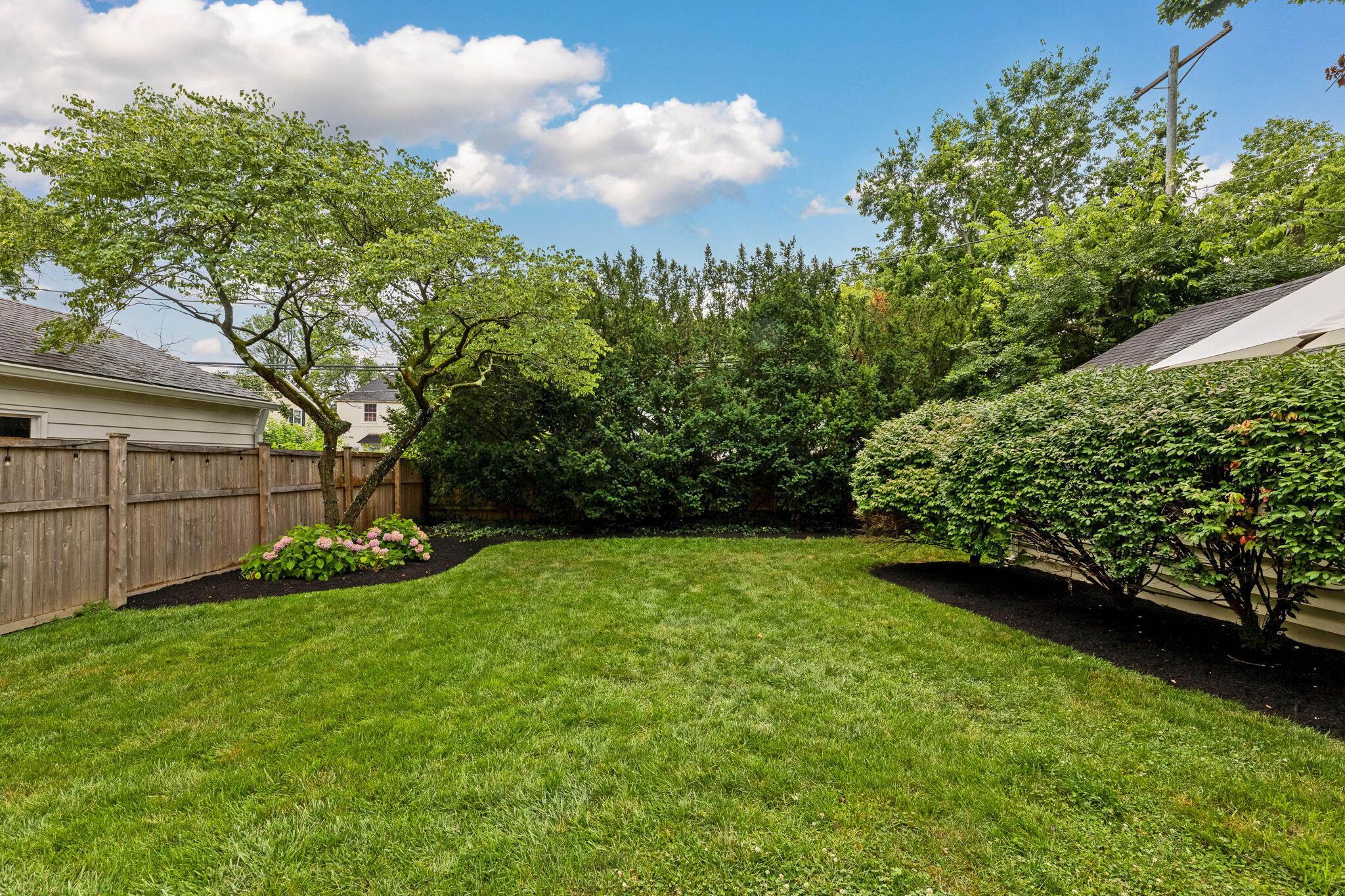 1511 Berkshire Road Columbus, OH 43221 - Photo 30 of 38 Backyard