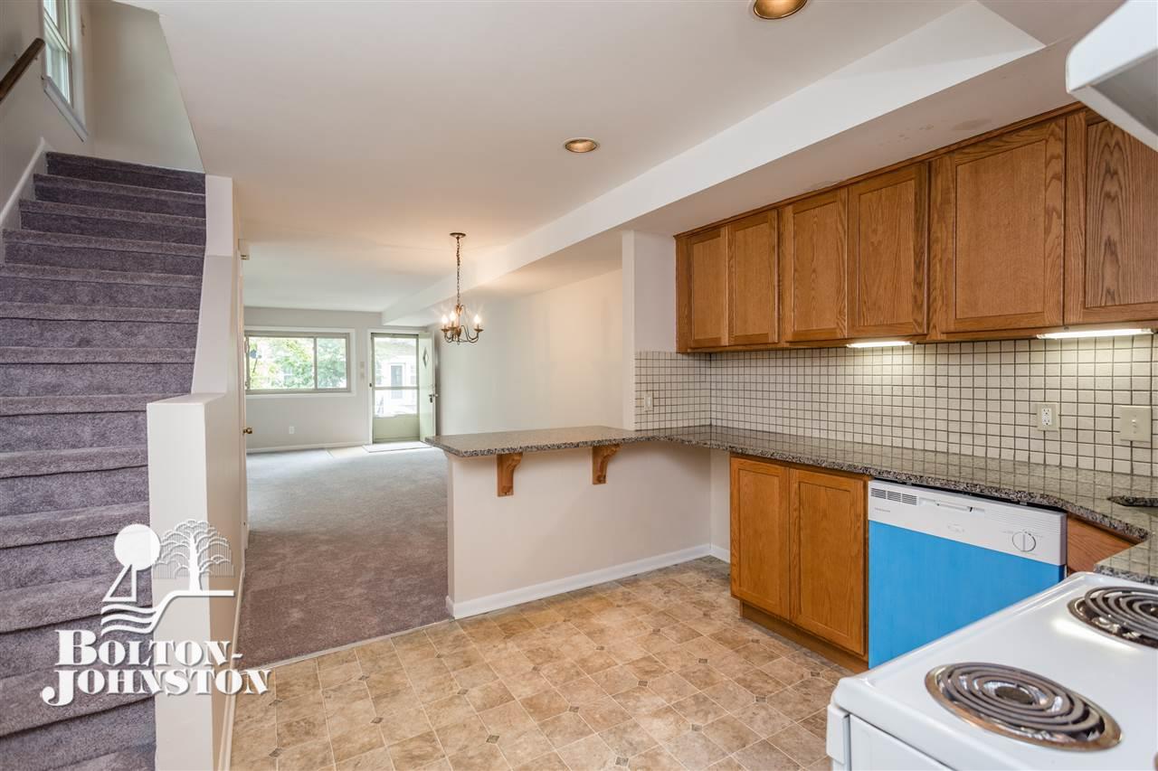 128 Muir Road Grosse Pointe Farms, MI 48236 - Photo 13 of 28