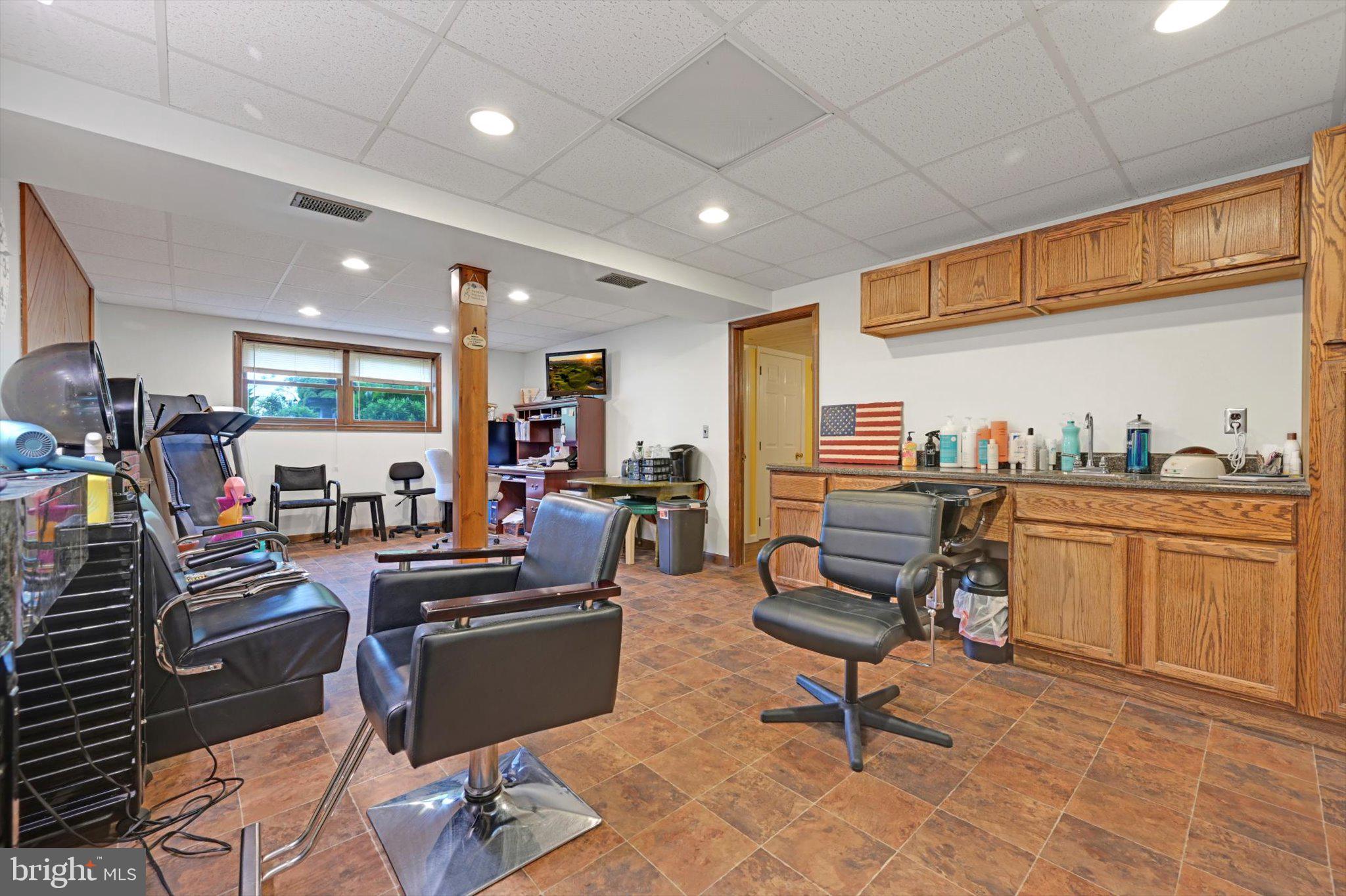 401 East Rosebud Road Myerstown, PA 17067 - Photo 23 of 53 Hair equipment reserved & will be removed