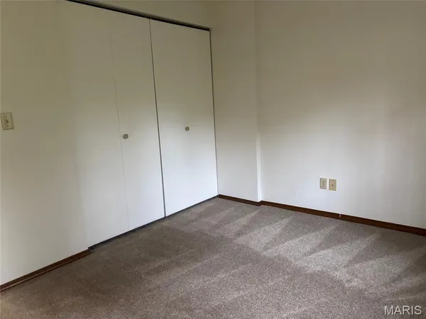 $165,000 | 6 Parkridge, Belleville, IL 62226