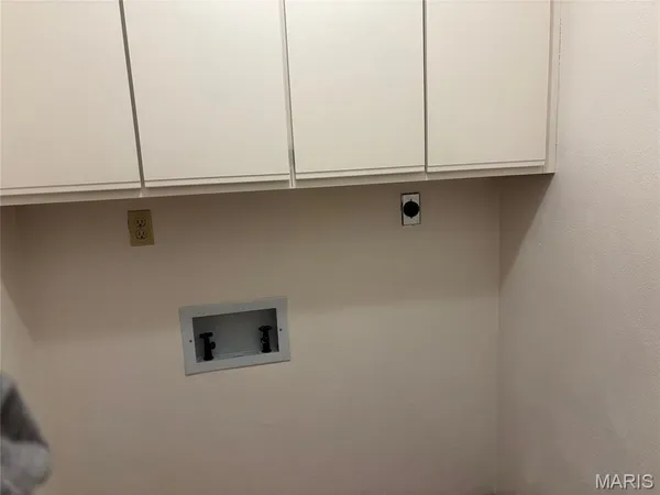 $165,000 | 6 Parkridge, Belleville, IL 62226