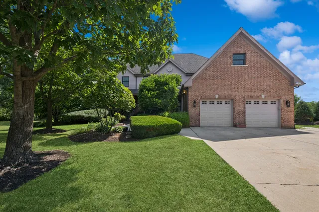 $799,000 | 6409 Davidson Court, Gurnee, IL 60031