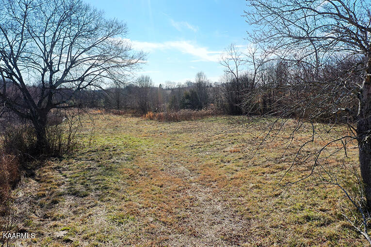 19600 Corinth Church Road Loudon, TN 37774 - Photo 2 of 12 19600 Corinth_029